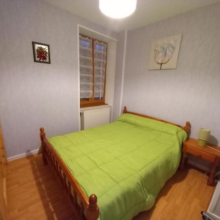 Gite De Sauviat 25 Chemin Du Grand Pacher Le Bourg De Sauviat 63120 المظهر الخارجي الصورة