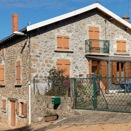 Gite De Sauviat 25 Chemin Du Grand Pacher Le Bourg De Sauviat 63120 المظهر الخارجي الصورة