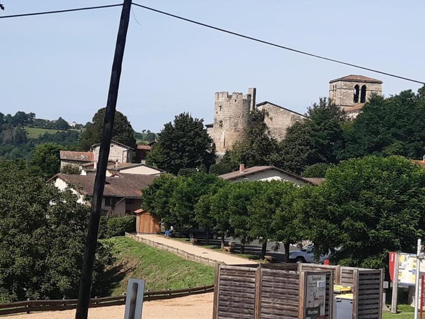 Gite De Sauviat 25 Chemin Du Grand Pacher Le Bourg De Sauviat 63120 المظهر الخارجي الصورة