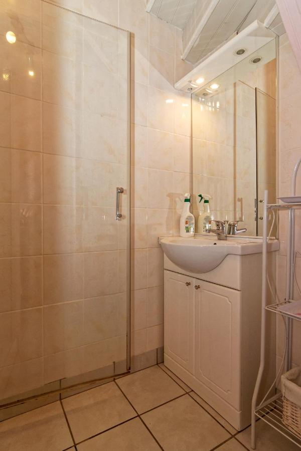Gite De Sauviat 25 Chemin Du Grand Pacher Le Bourg De Sauviat 63120 المظهر الخارجي الصورة